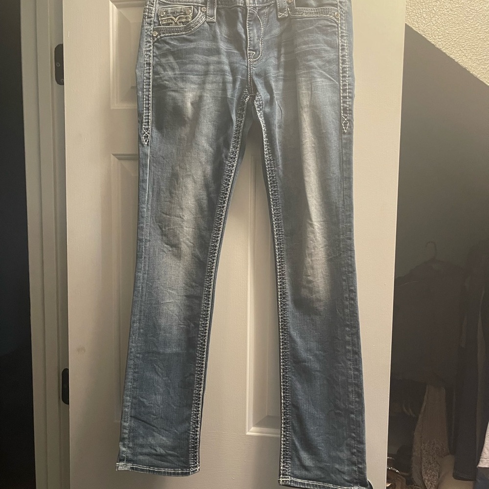 Rock Revival size 27